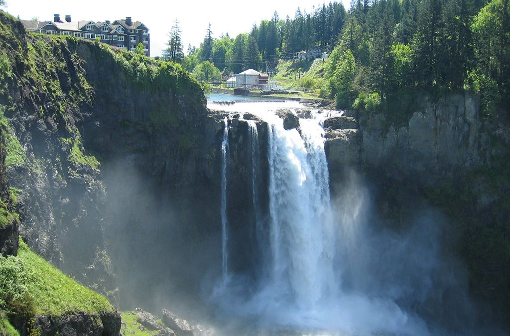 Discover the Enchantment of Snoqualmie: Nature, History, and Adventure Await