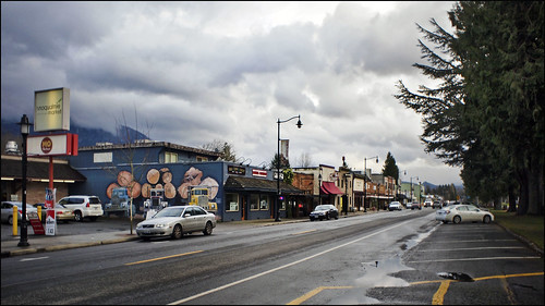 1950s Snoqualmie Valley: A Look Back at Post-War Prosperity